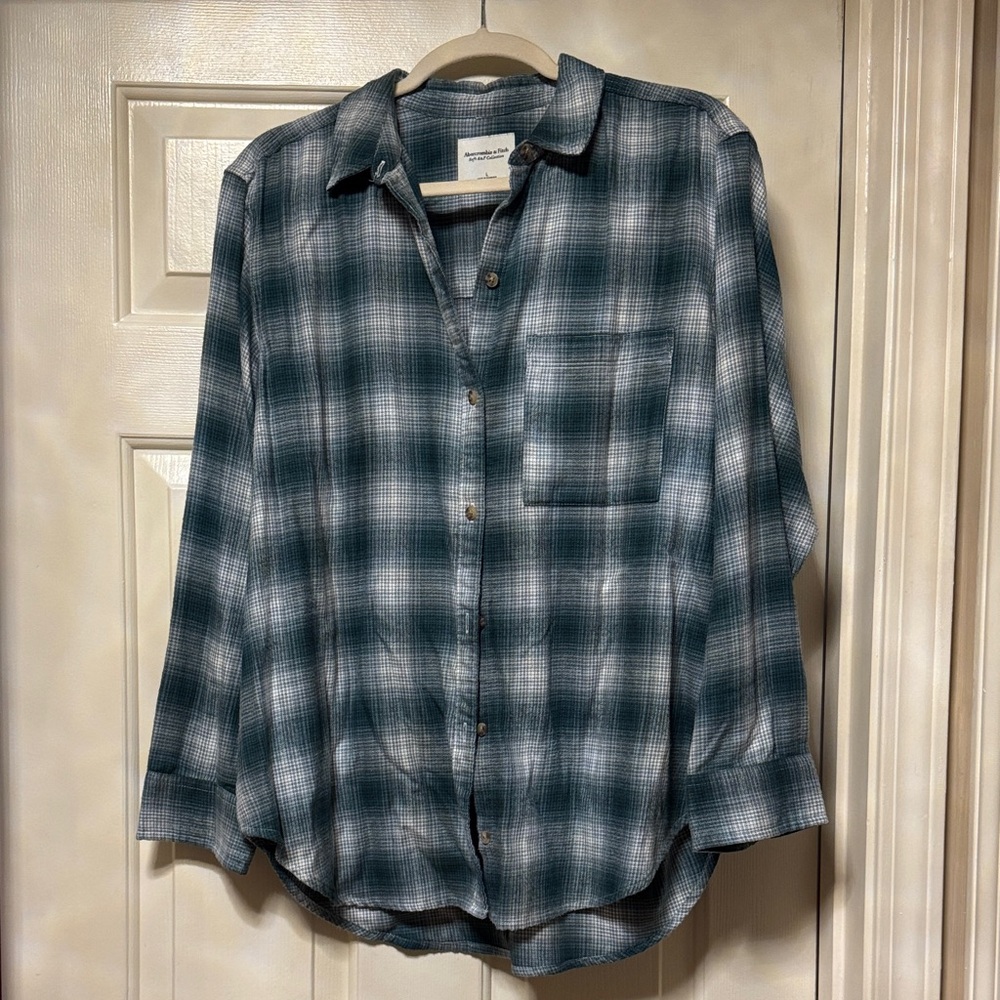 ABERCROMBIE AND FITCH green plaid flannel